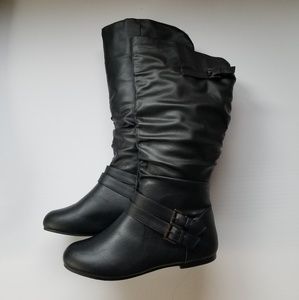 Black Slouchy Leather Boots